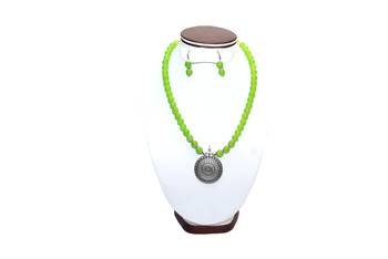 Green Pearl Necklace Sets 1