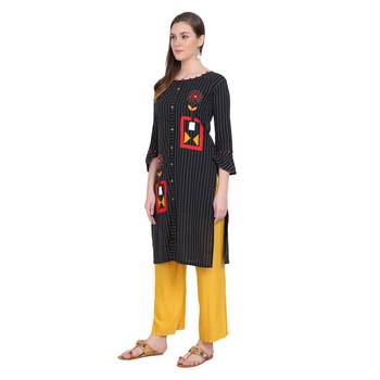 Black plain cotton long-kurtis 3