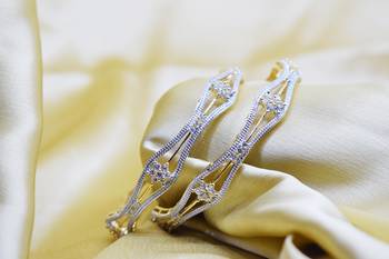 Gold bangles-and-bracelets 1