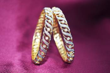 Gold bangles-and-bracelets 2