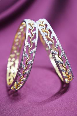 Gold bangles-and-bracelets 2