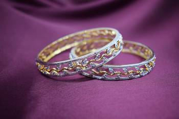 Gold bangles-and-bracelets 3