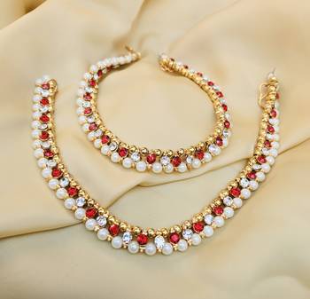 Gold anklets 2