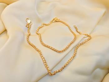 Gold anklets 1
