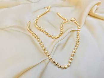 Gold anklets 2