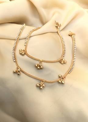 Gold anklets 1