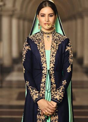 Navy Blue Georgette Pakistani Salwar Kameez 3