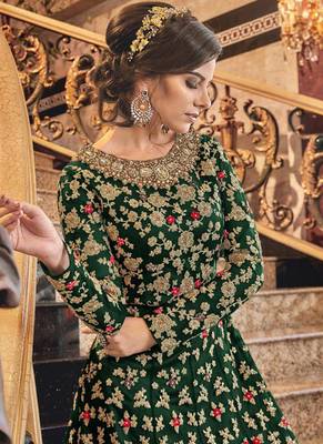 Green Net Pakistani Salwar Kameez 2