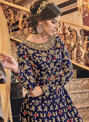 Blue Net Pakistani Salwar Kameez 2