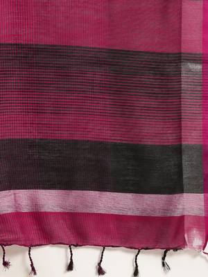 Pink woven linen saree with blouse 4