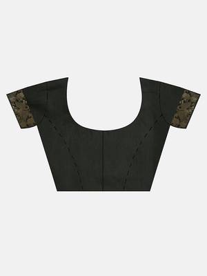 Black woven silk blend saree with blouse 5