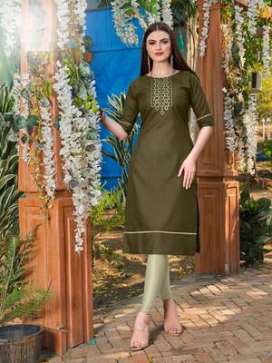 Pink Cotton Stitched Embroideri Kuri For Summer 1