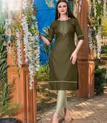 Pink Cotton Stitched Embroideri Kuri For Summer