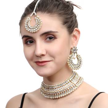 White Pearl Jewellery 1