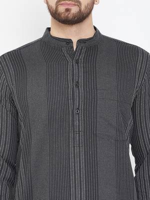 Black Printed Pure Cotton Men Kurtas 5