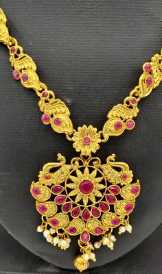 Gold Plated Ruby Stone Peacock Pendant Jewellery Set 3