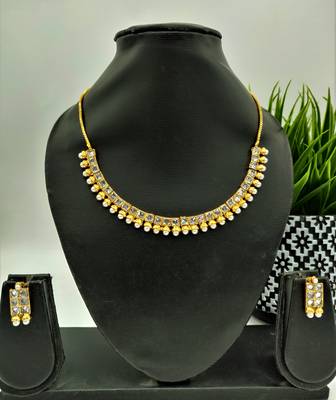 Stone Studded Necklace Sets 3