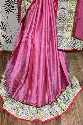Pink Embroidered Pure Georgette Saree With Blouse 3