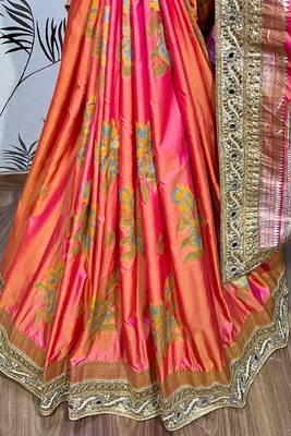 Pink Embroidered Pure Banarasi Silk Saree With Blouse 3