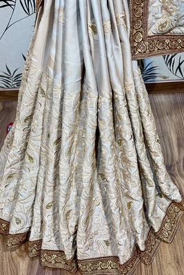 Light Pink Embroidered Pure Satin Saree With Blouse 3