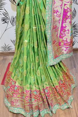 Green Embroidered Pure Banarasi Silk Saree With Blouse 2