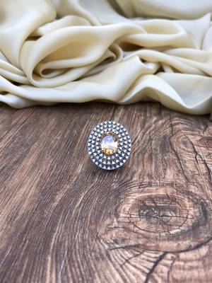 Gold rings 1