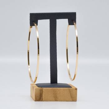 Gold earrings 1