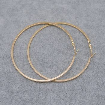 Gold earrings 2