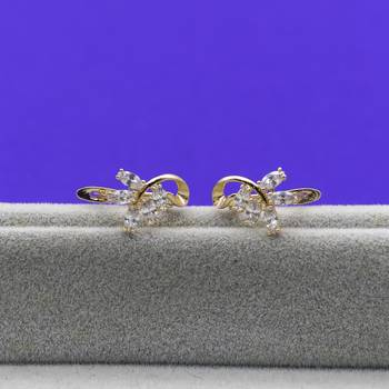 Gold earrings 2