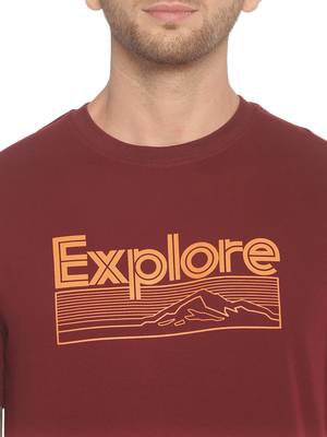 Maroon Printed Cotton Knitted Stretch Men Tshirts 5