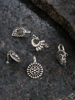 Silver nose-ring 1