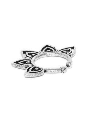 Silver nose-ring 3