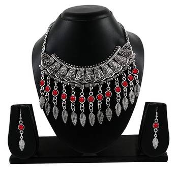 Red na necklace-sets 5