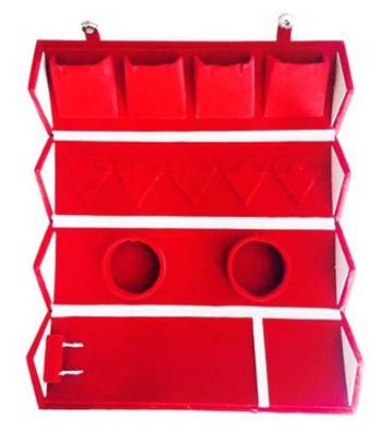 Maroon jewellery-box 3