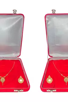 ATORAKUSHON Red Fabric and Plastic Unisex Jewellery Organizer for Necklac, Earrings Top - Pack of 2