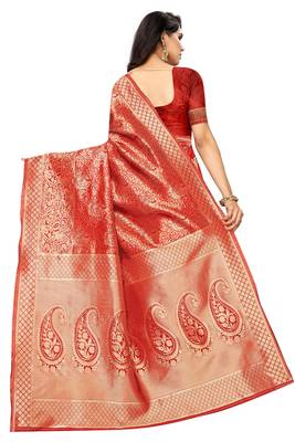 Red woven jacquard saree with blouse 3