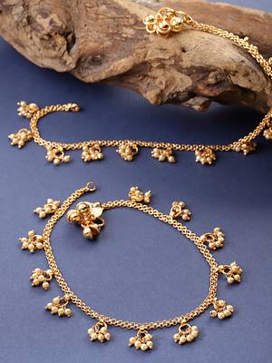 Gold anklets 1