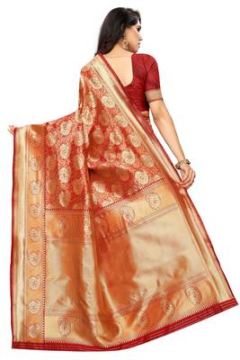 Red woven jacquard saree with blouse 3