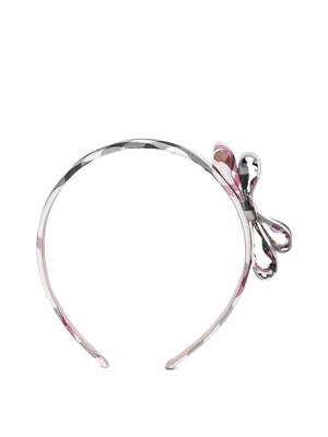Beige hair-accessories 3