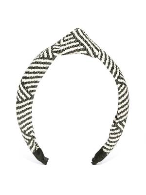 Black hair-accessories 3