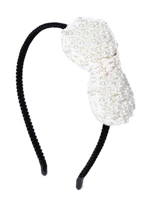 Cream hair-accessories 2