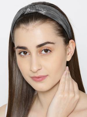 Grey hair-accessories 1