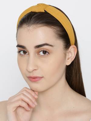 Yellow hair-accessories 1