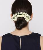 White hair-accessories