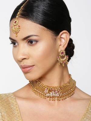 Pink necklace-sets 2
