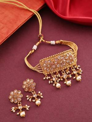 Gold necklace-sets 1