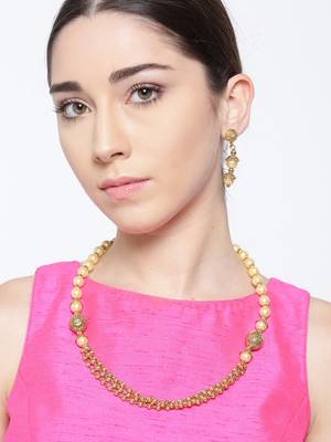 Off white necklace-sets 1