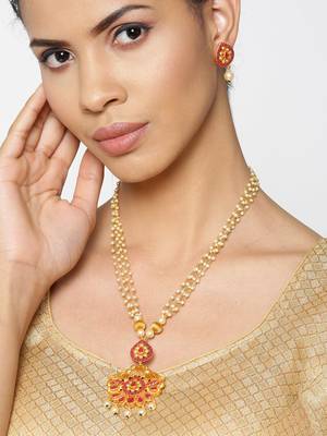 Pink necklace-sets 2