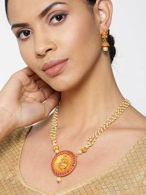 Pink necklace-sets 2
