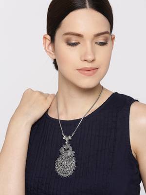 Silver necklace-sets 2